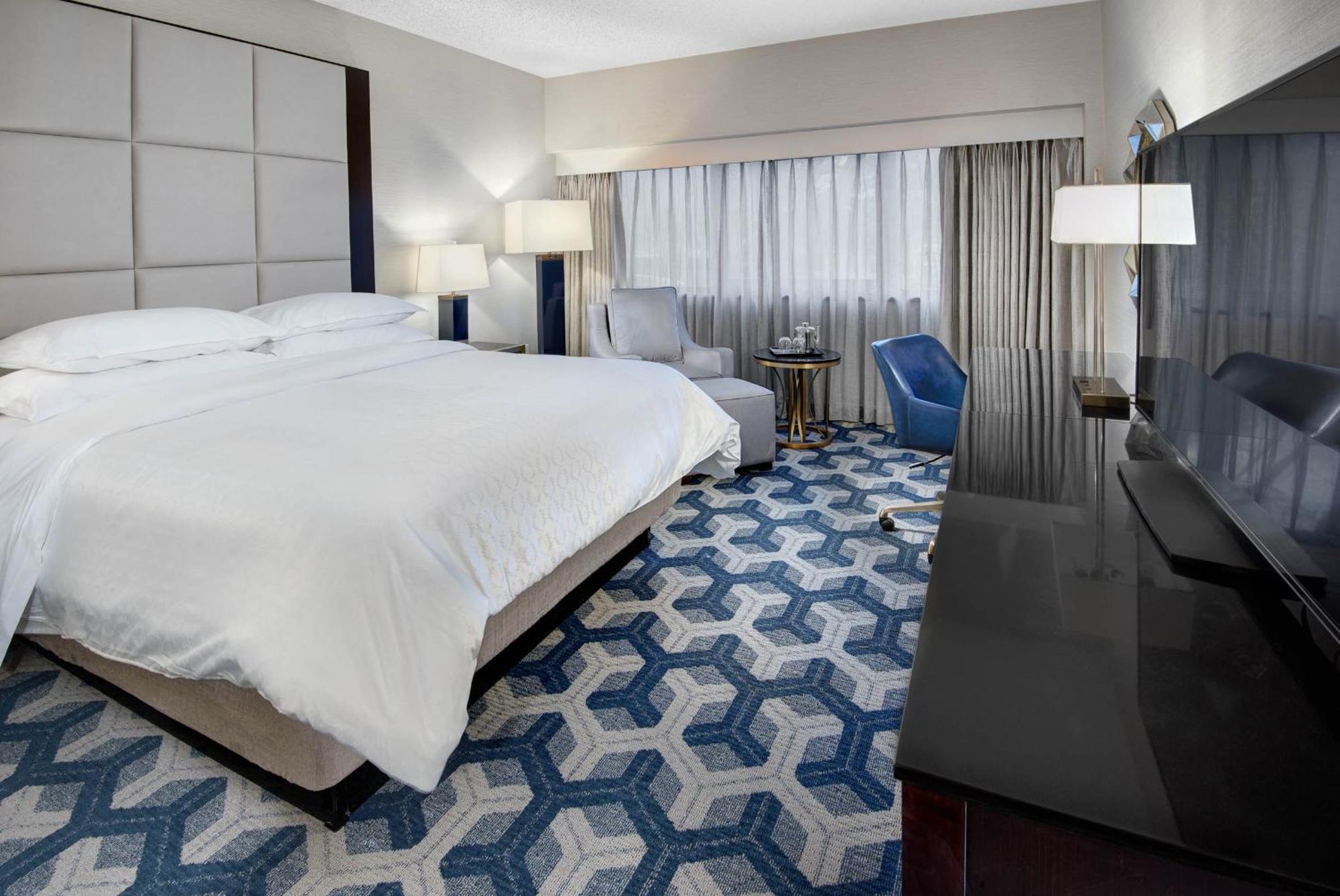 Sheraton Eatontown Hotel Экстерьер фото