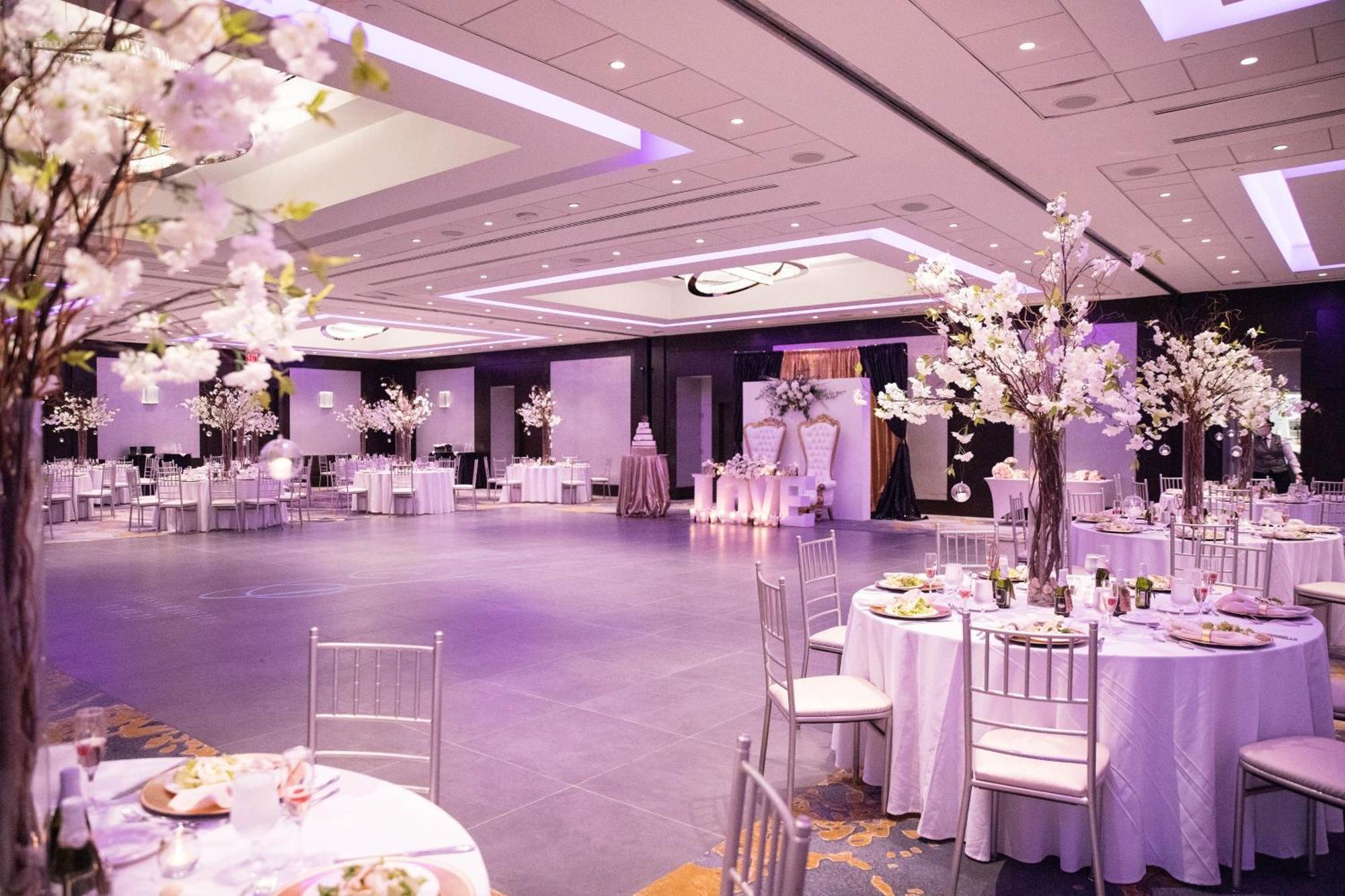 Sheraton Eatontown Hotel Экстерьер фото