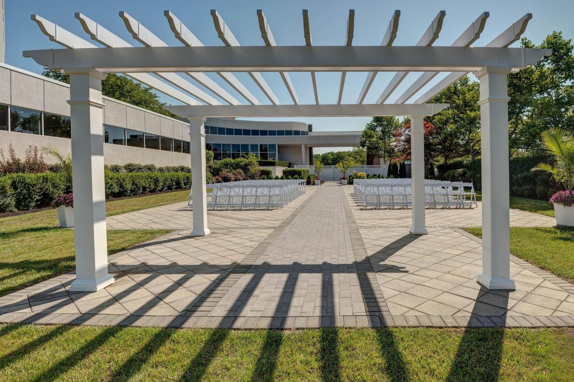 Sheraton Eatontown Hotel Экстерьер фото