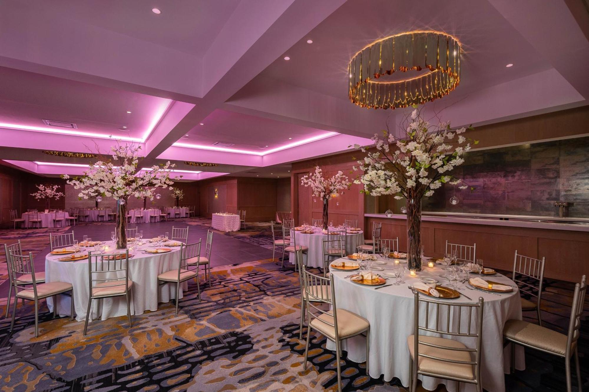 Sheraton Eatontown Hotel Экстерьер фото